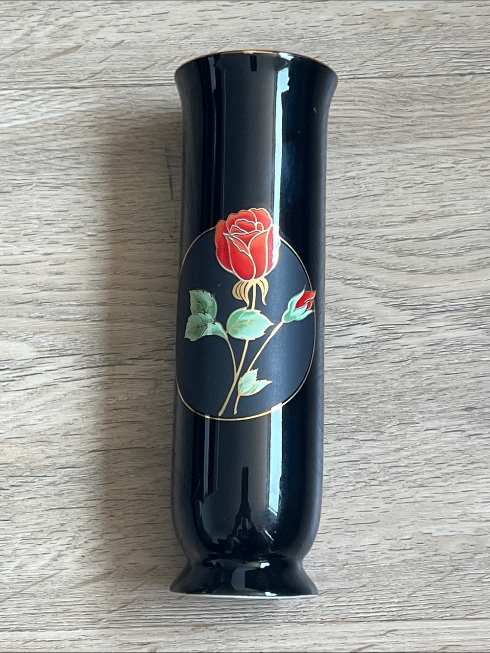 Ceramic Black Vase With Rose Design - Japanese Decor